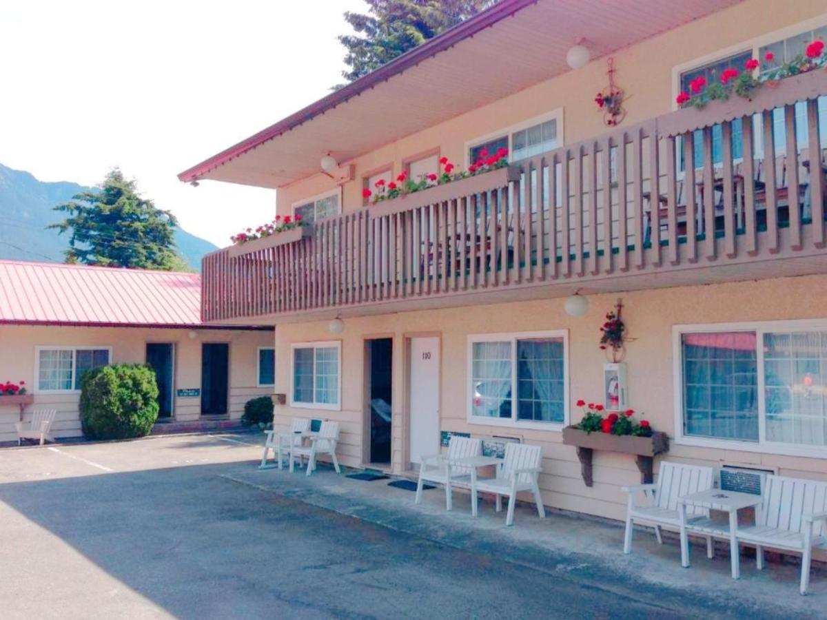 Red Roof Motor Inn Хоуп Экстерьер фото